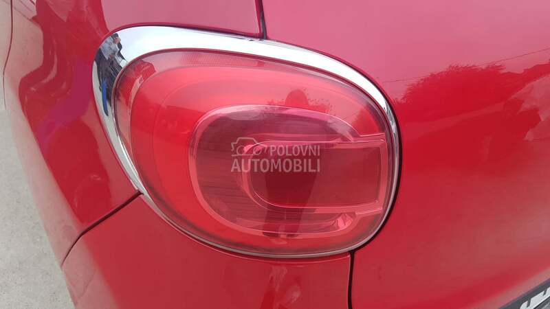 Stop svetla za Fiat 500L