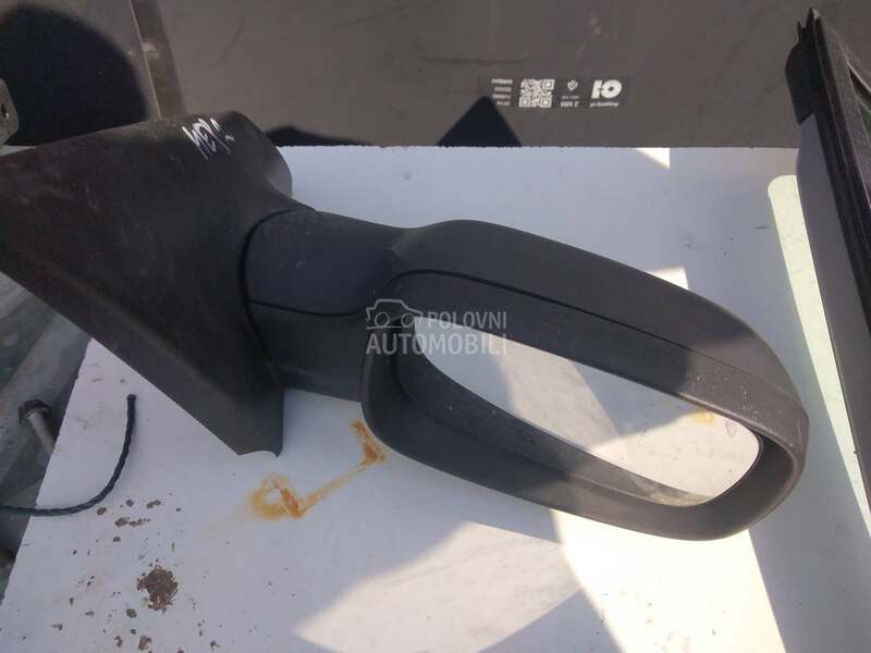 Retrovizori za Renault Megane od 2003. do 2006. god.