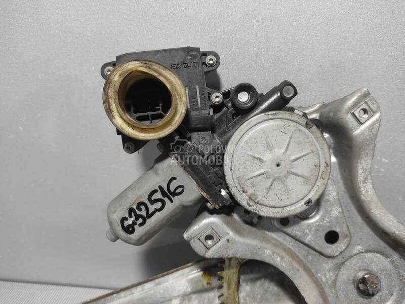 MOTORIC PODIZACA STAKLA za Toyota Avensis