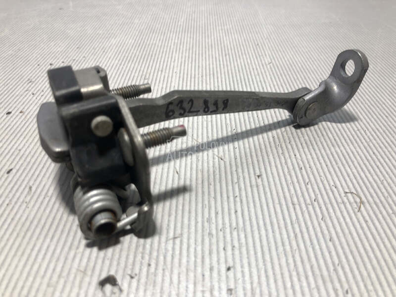 GRANICNIK VRATA za Peugeot 307