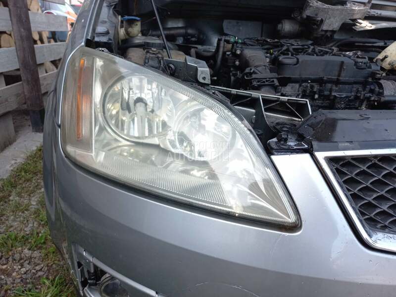 farovi za Ford C-Max od 2003. do 2007. god.