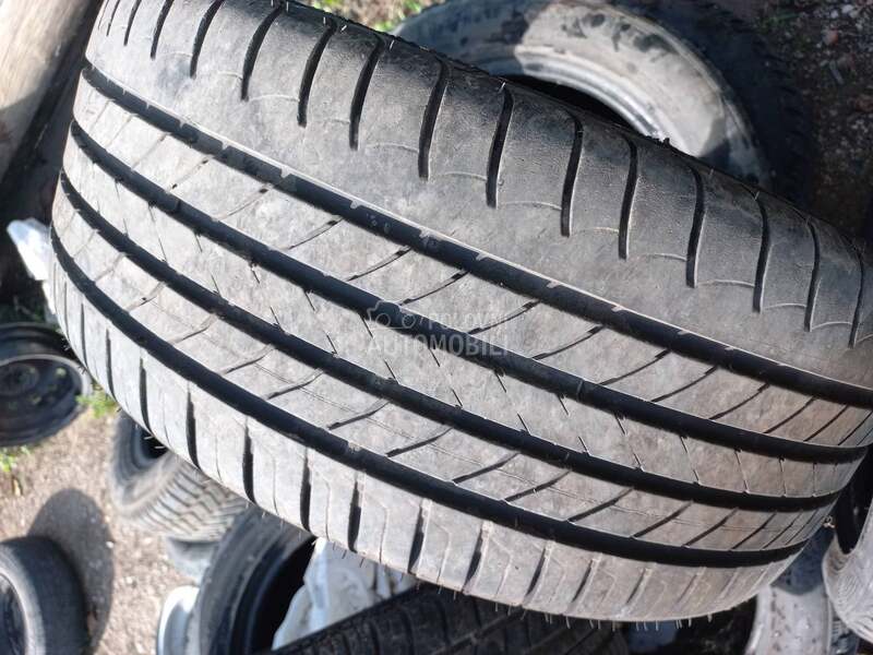 Goodyear 225/45 R17 Letnja