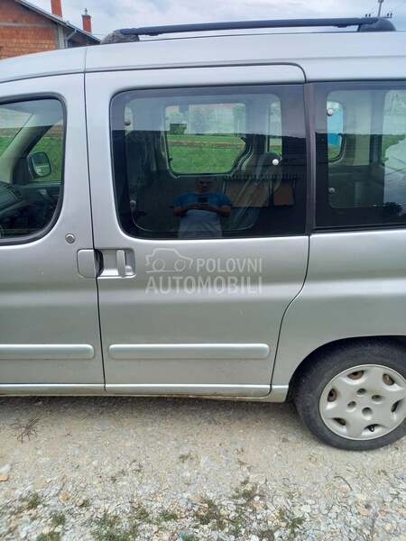 Leva klizna vrata za Citroen Berlingo