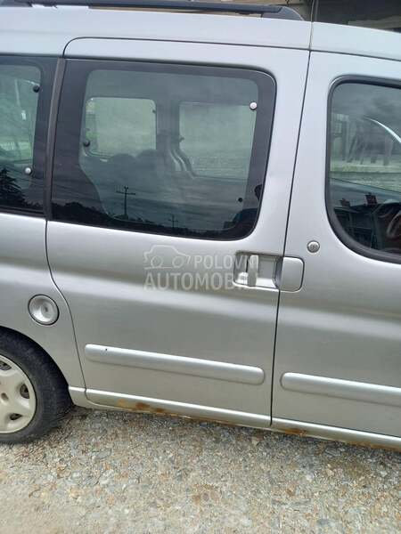 Desna klizna vrata za Peugeot Partner, Ranch
