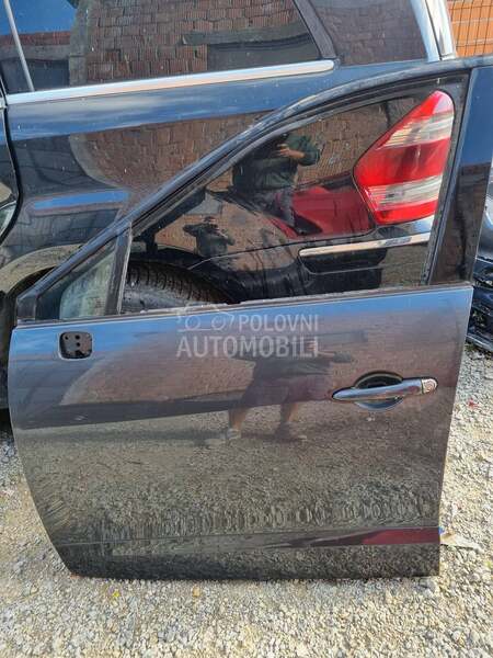 Vrata za Reno scenik3 za Renault Scenic od 2009. do 2014. god.