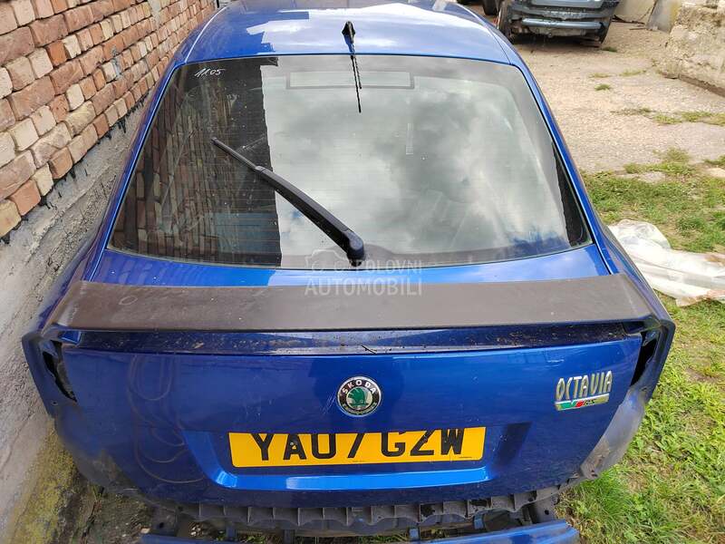 gepek vrata za Škoda Octavia od 2004. do 2013. god.
