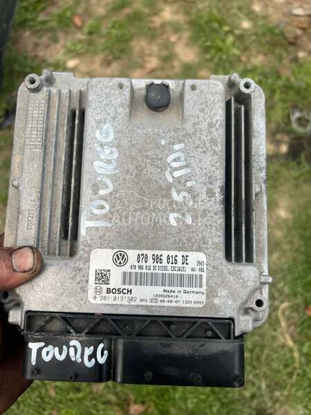 racunar 2.5tdi automatik za Volkswagen Touareg od 2004. do 2009. god.