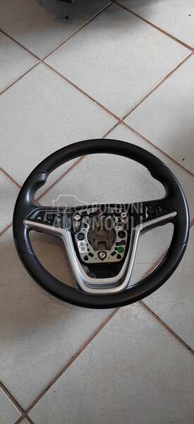 Volan kožni Insignia za Opel Insignia od 2008. do 2013. god.
