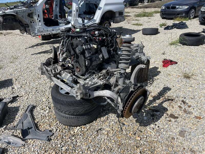 nosac menjaca za BMW 116, 114, 118 ... od 2000. do 2016. god.