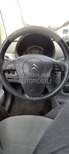 Kilometar sat - brzinomer za Citroen C3