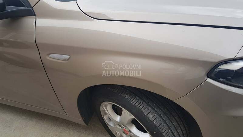 desno krilo za Fiat Tipo