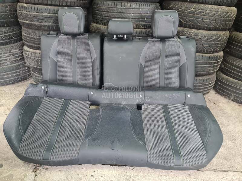 Enterijer Sedište za Peugeot 208 od 2020. do 2023. god.