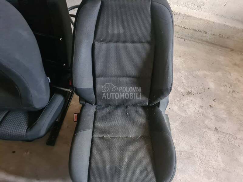 Prednje Sedište za Peugeot 207 od 2006. do 2012. god.