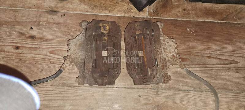 klesta leva i desna 1.4 hdi za Peugeot 206