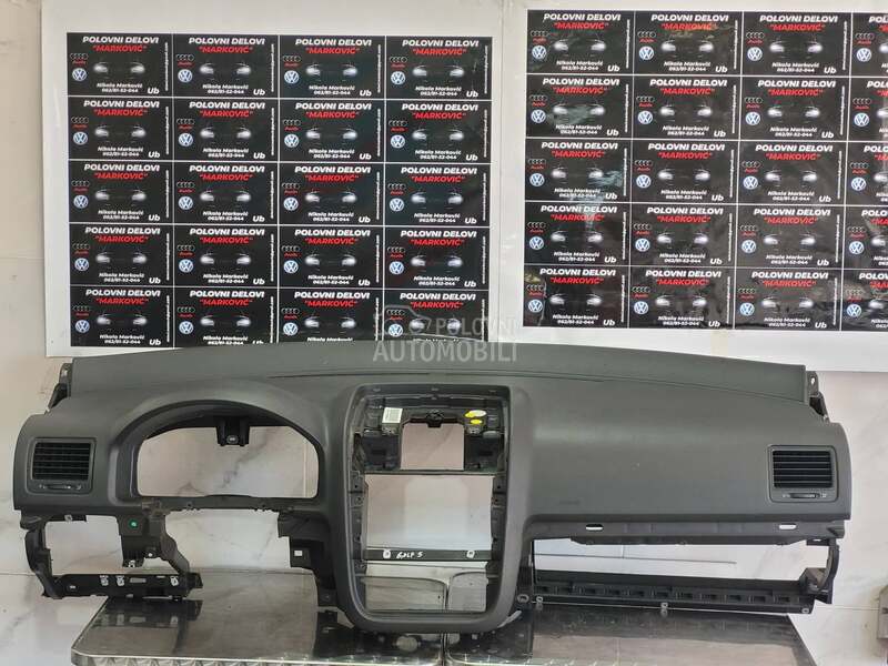 Instrument tabla-airbag za Volkswagen Golf 5 od 2004. do 2008. god.