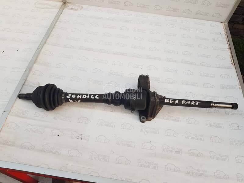 POLUOSOVINA  DESNA 20 HDI 66 K za Citroen Berlingo od 1999. do 2008. god.