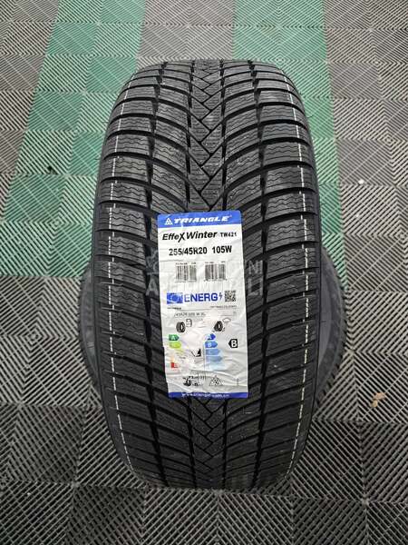 Triangle 255/45 R20 Zimska