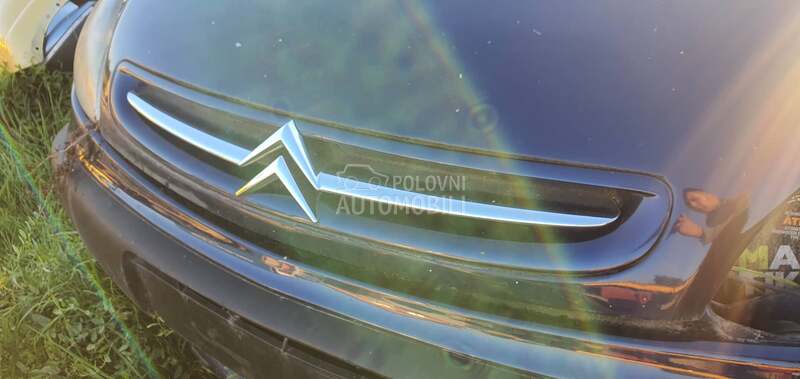 maska za Citroen Xsara Picasso od 2000. do 2004. god.