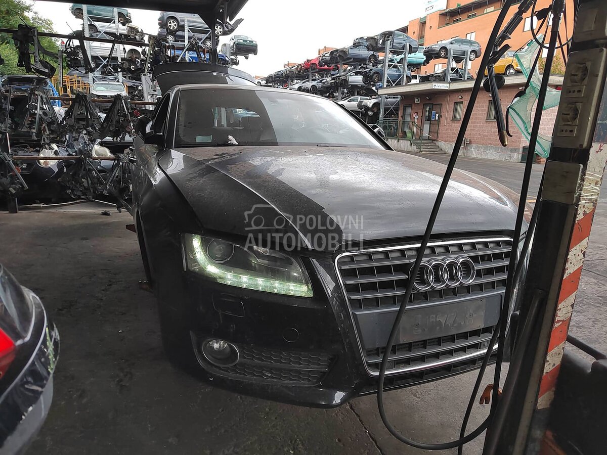 branik za Audi A5 od 2009. do 2014. god.