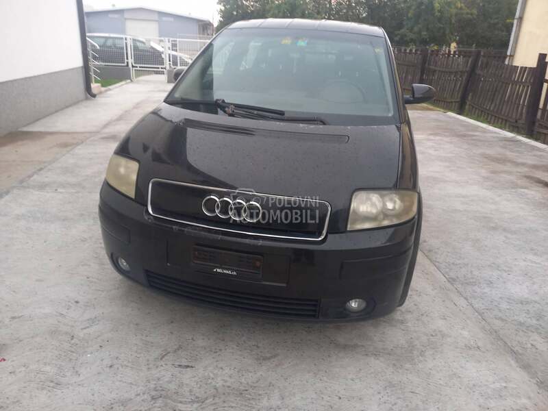 Audi A2 1.4 16 2002. god. -  kompletan auto u delovima