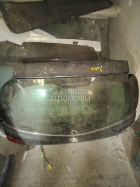 Gepek vrata za Alfa Romeo 147