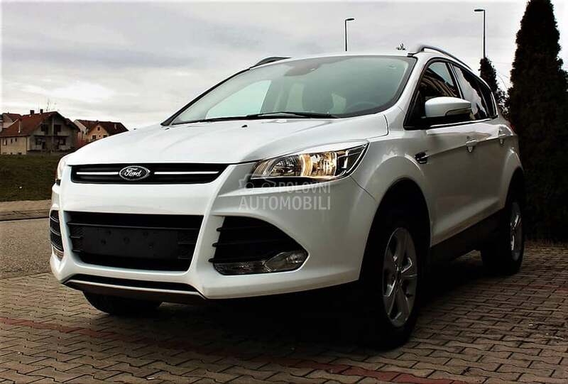 Ford Kuga 2012. god. -  kompletan auto u delovima