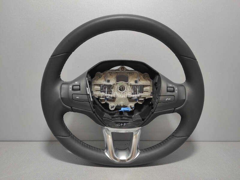 VOLAN za Peugeot 208