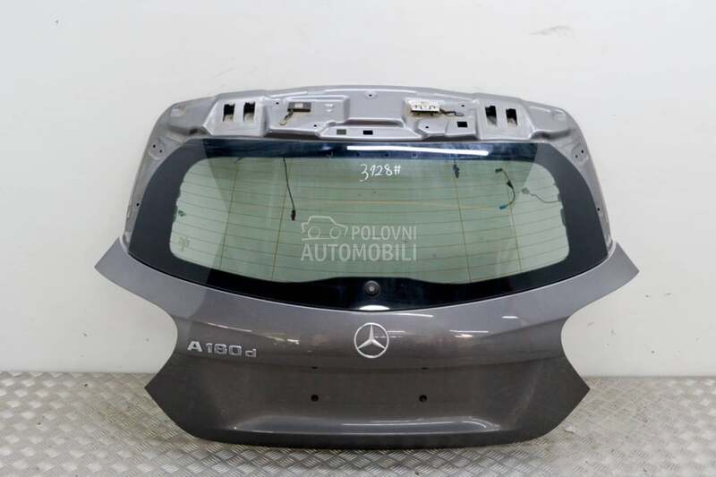 Peta vrata za Mercedes Benz A 140, A 150, A 160 ... od 2012. do 2020. god.