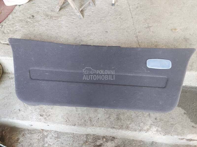 tapacir gepek vrata za Mercedes Benz A 140, A 150, A 160 ...