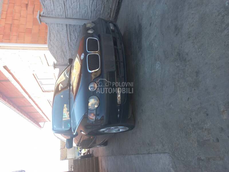 kompletan auto u delove za BMW 316