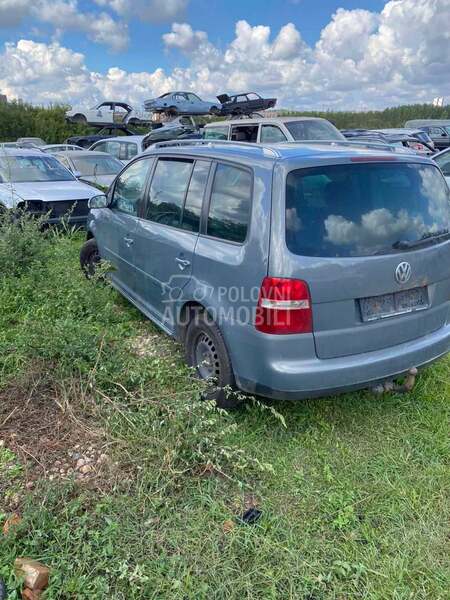 Krilo za Volkswagen Touran od 2003. do 2006. god.