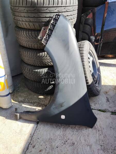 Levo krilo za Škoda Fabia