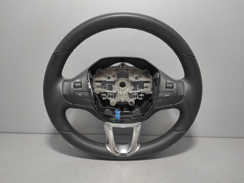 VOLAN za Peugeot 208