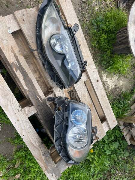 e82 e88 halogen far H7 za BMW Serija 1, 114, 116 ... od 2005. do 2011. god.
