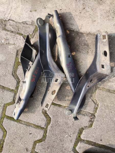 Sarke haube za Peugeot 308