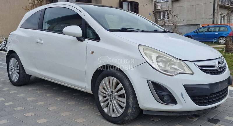 Delovi za Opel Corsa D A13dtr 2011. god.