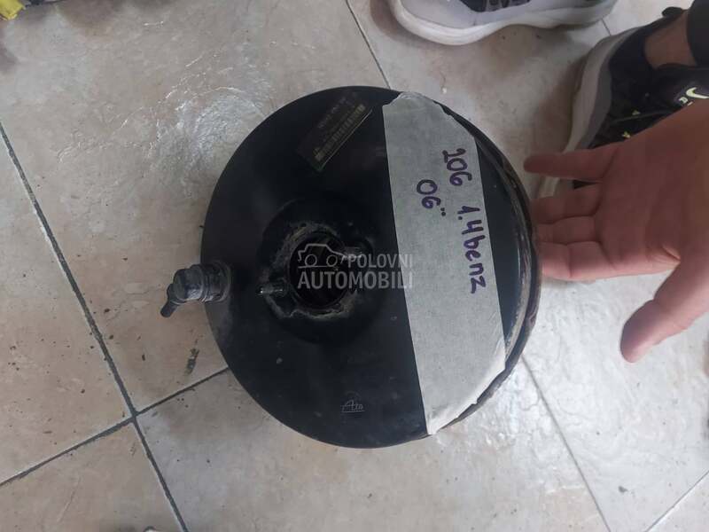 Kočiona servo pumpa 1,4i za Peugeot 206