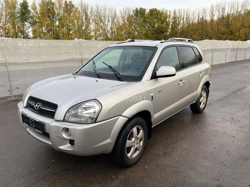 Hyundai Tucson 2.0d 2006. god. -  kompletan auto u delovima