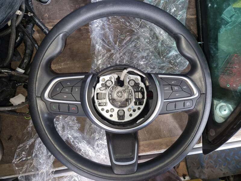 volan za Fiat 500X
