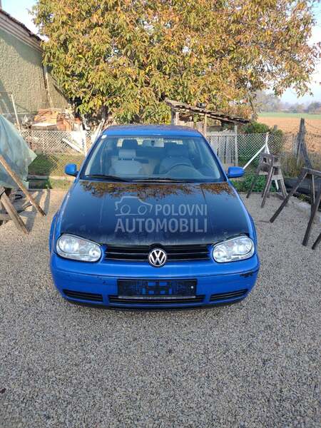 polovni delovi za Volkswagen Bora, Golf 4, Golf 5 od 1998. do 2008. god.