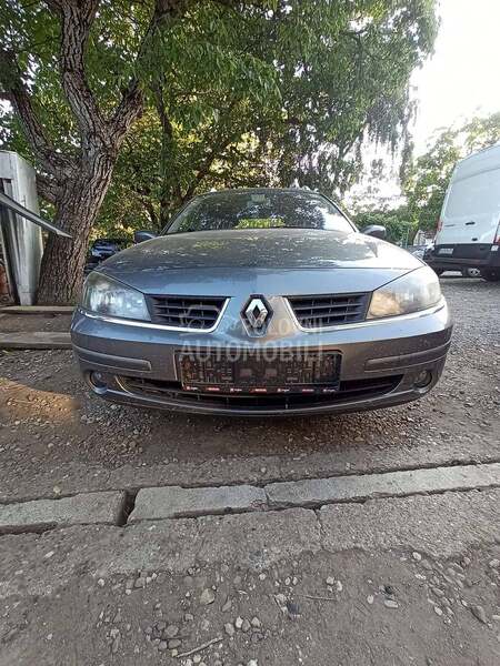 Branik,krilo, hauba, far za Renault Laguna od 2002. do 2009. god.