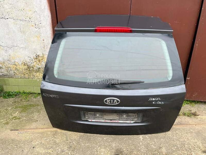 zadnji motor brisaca za Kia cee`d sw