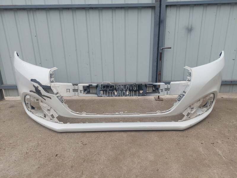 prednji branik za Peugeot 208