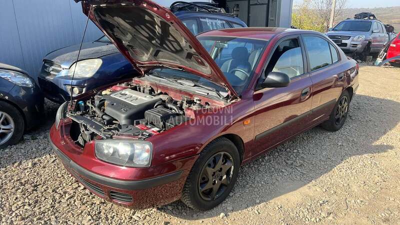 Zadnji branik za Hyundai Elantra od 2001. do 2006. god.