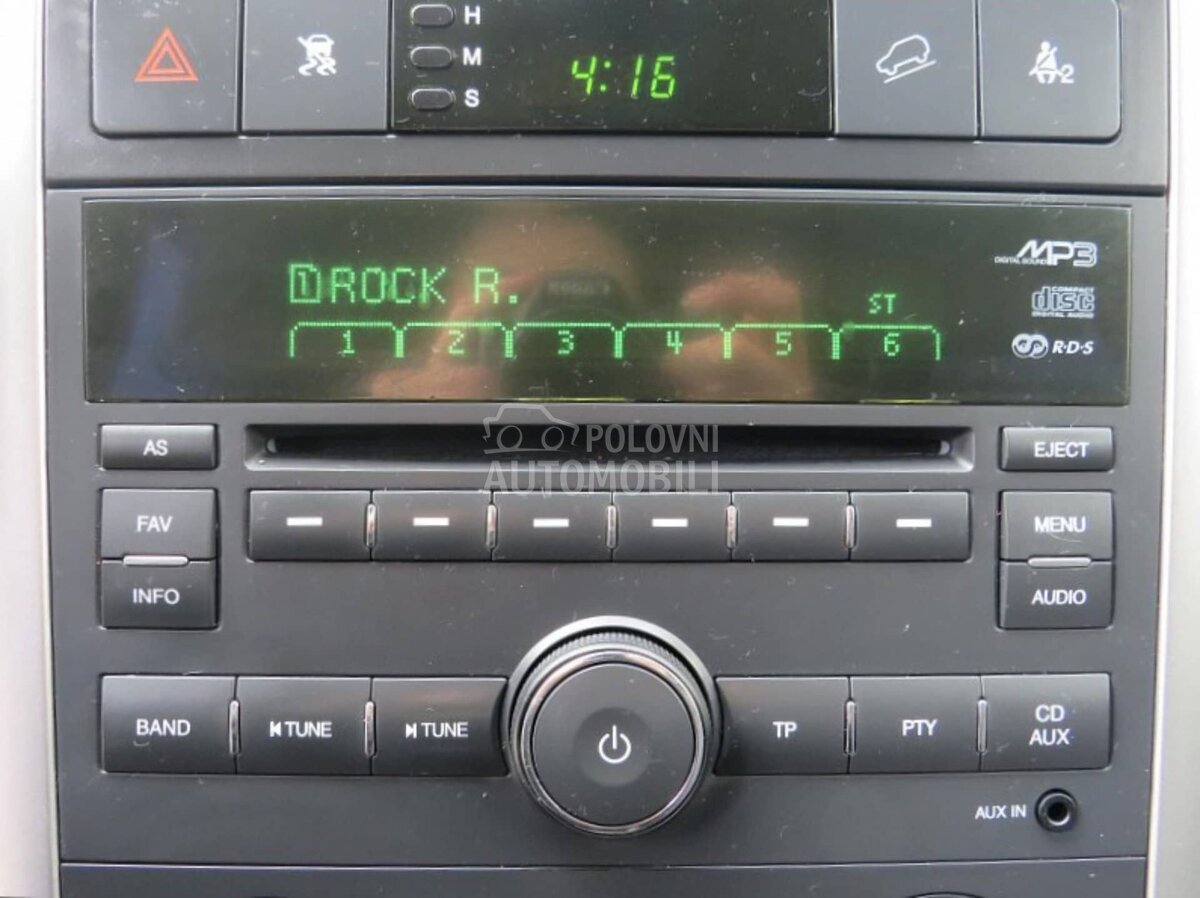 Radio / CD za Chevrolet Captiva