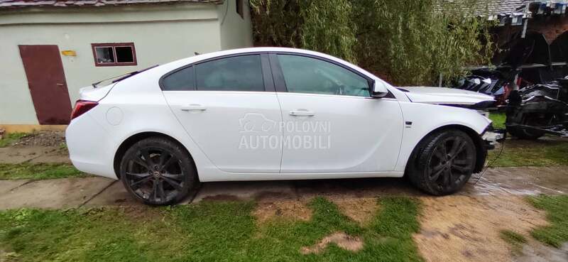 Vrata Insignia limuzina za Opel Insignia od 2008. do 2017. god.