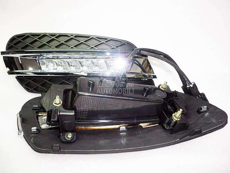Original Dnevna svetla  ML W16 za Mercedes Benz ML Klasa