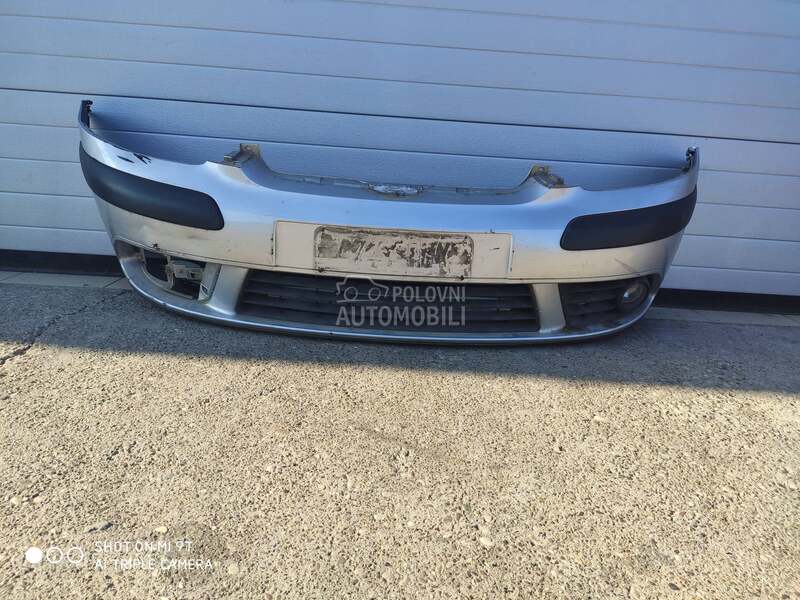 Branik za Volkswagen Golf 5, Golf Plus od 2005. do 2009. god.