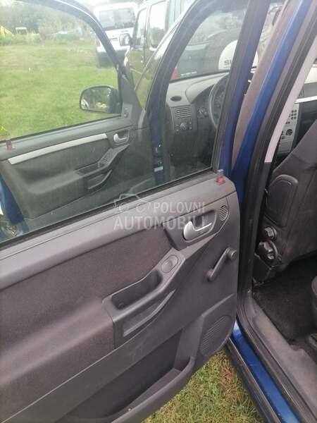 Tapacir vrata za Opel Meriva