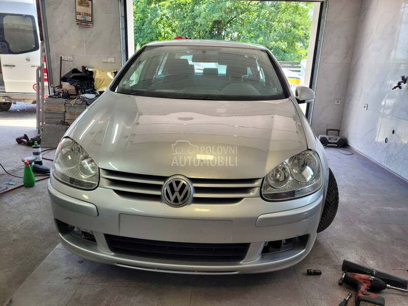 Prednje levo potkrilo za Volkswagen Golf 5 od 2004. do 2008. god.